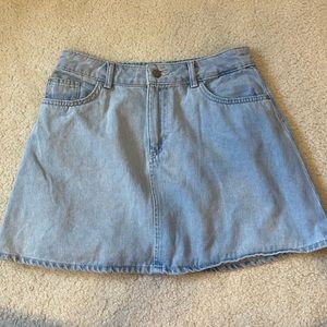 NWOT “Permanent” Jean skirt